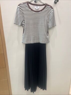 Striped Short Sleeve Top with Black Pleated Maxi Skirt